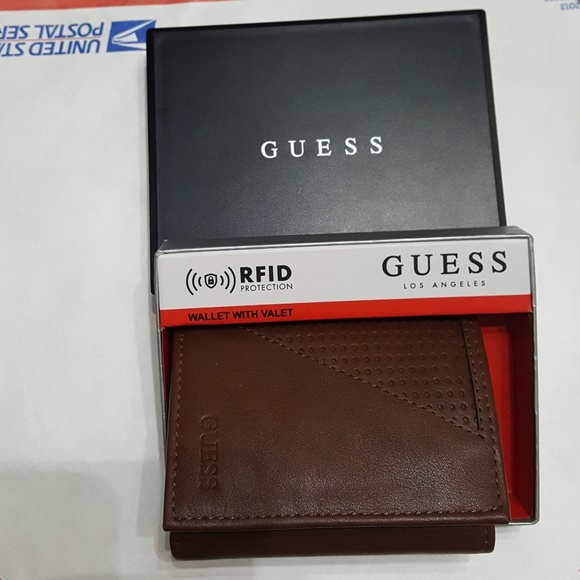 authentic guess wallet